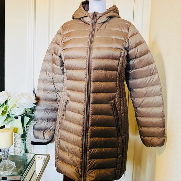 NEW AVENTURE Women's Tan Puffer Jacket - Picture 11 of 11